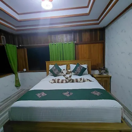 Friendly Homestay Lemukih Singaraja (Bali) Exterior photo